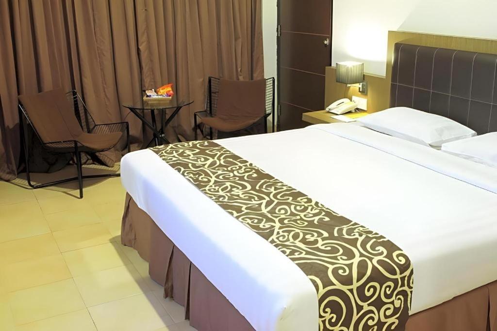 Grand Malioboro Yogyakarta酒店 外观 照片